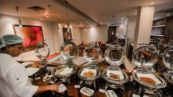 Daily buffet breakfast (USD 20 per person)