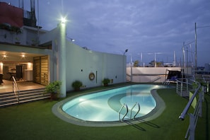 Pool - Lakeshore Hotel & Apartments (Dhaka)