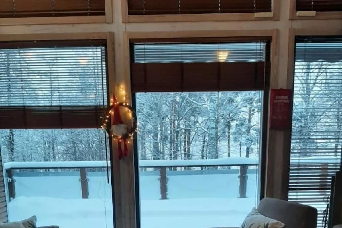 Apartment, 3 Bedrooms, Lake View | 1 bedroom, free WiFi, bed sheets