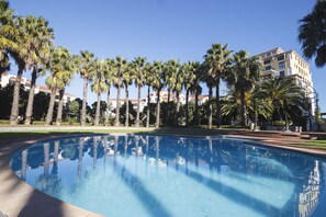 Indoor pool, outdoor pool