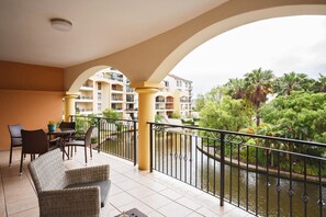 Luxury Apartment, 2 Bedrooms, Kitchen, Canal View (Type 1) | Balcony