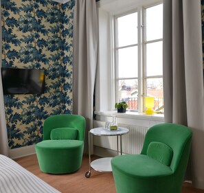 Individually decorated, iron/ironing board, free WiFi, bed sheets - Hotell Park (Vastervik)