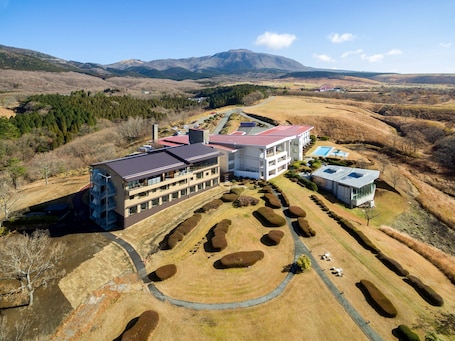 Aerial view. Senomoto Kogen Hotel