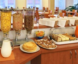 Desayuno buffet incluido todos los días