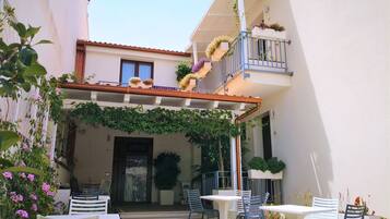 Cortile