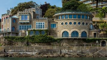 Facciata della struttura