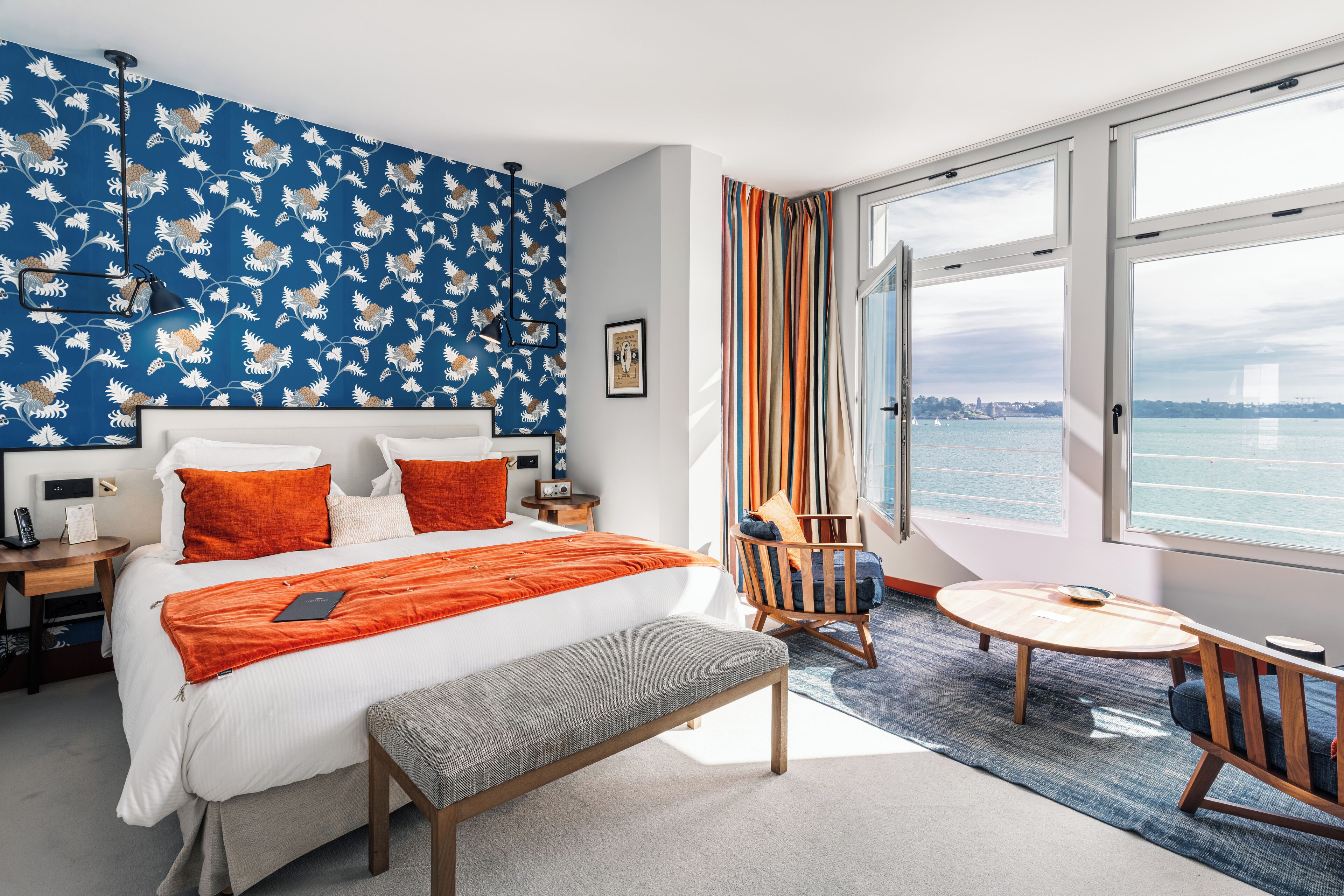 premium bedding, down duvets, minibar, in-room safe