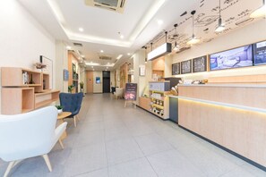 Lobby - Hanting Hotel- Guangzhou Yantang Metro Station (Guangzhou)