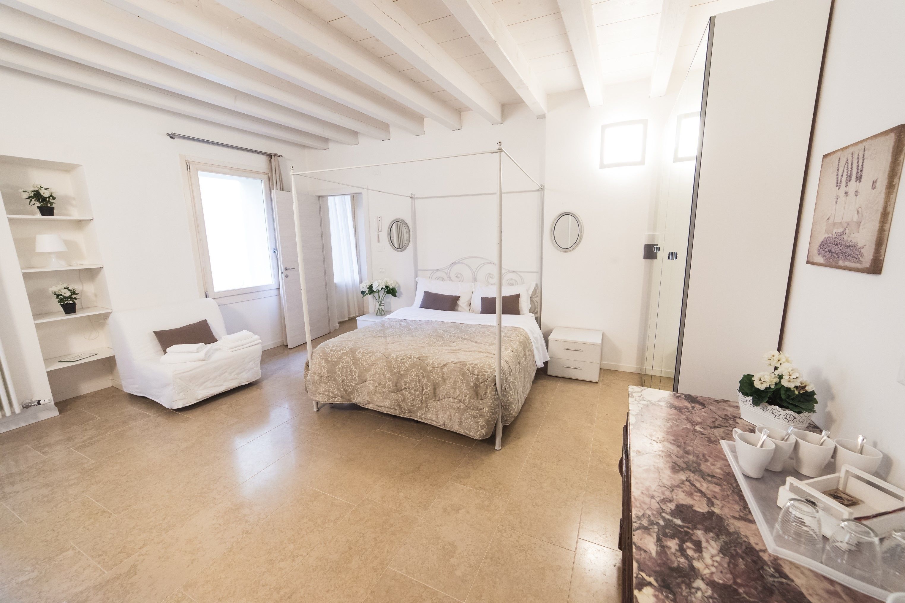 Photo - Academia Residence