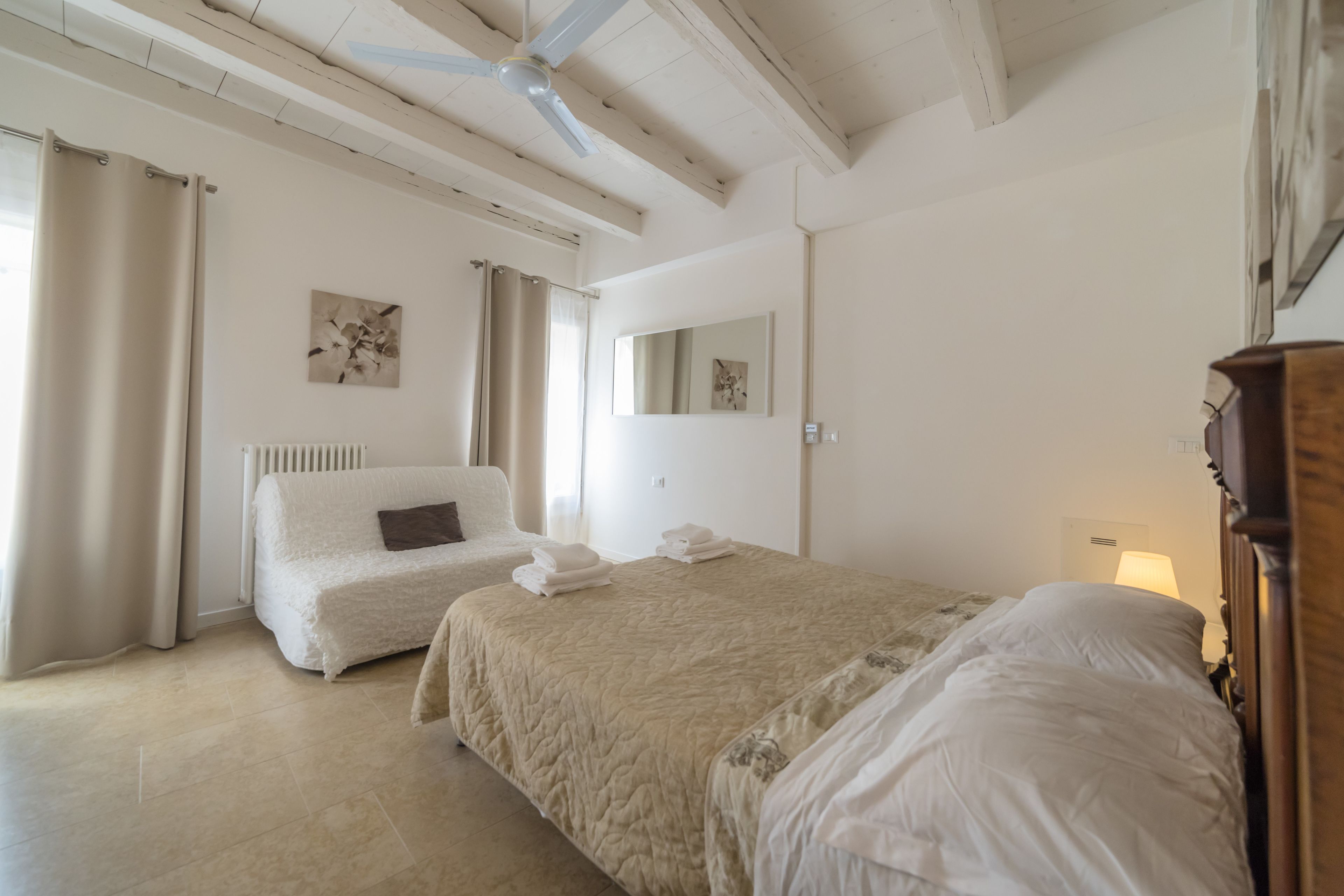 Photo - Academia Residence