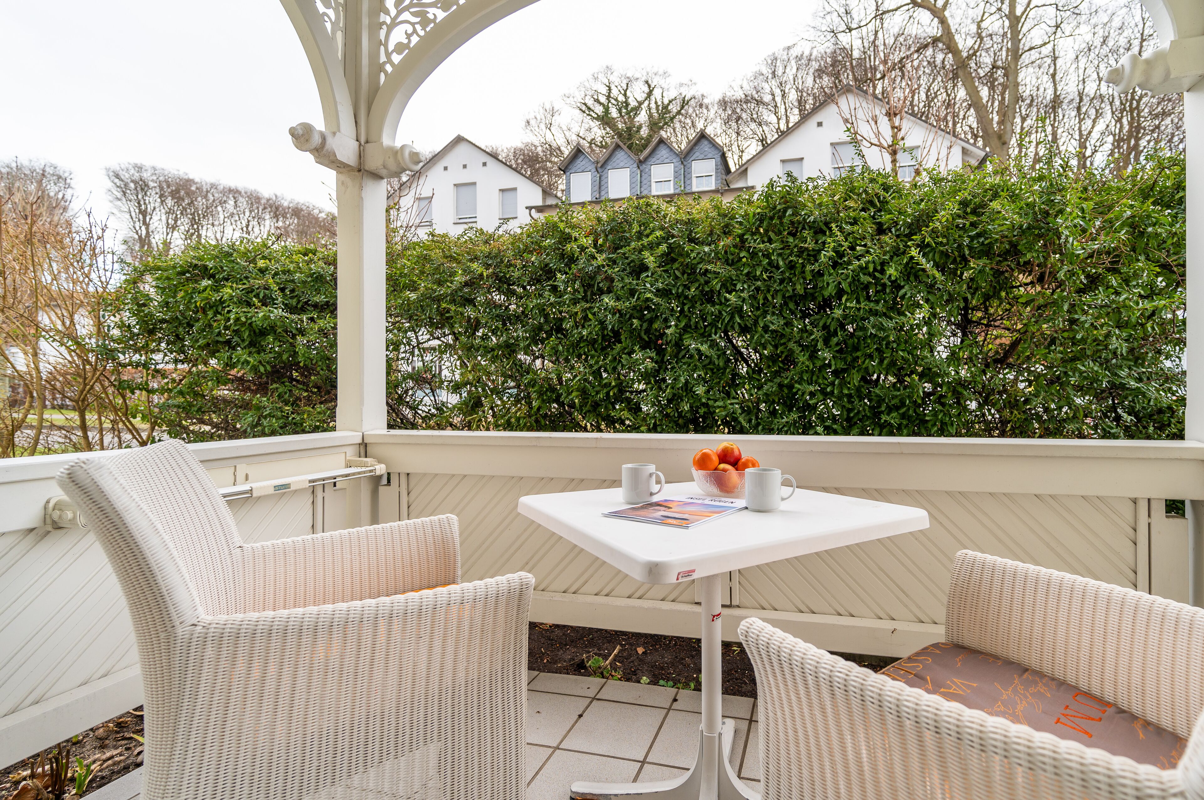 아파트, 발코니 (Villa Mona Lis) | 발코니