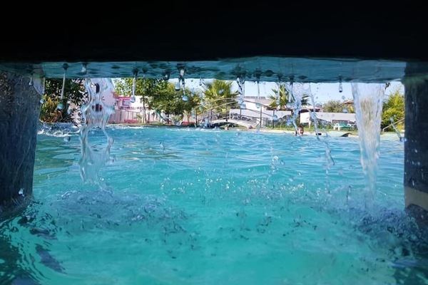2 outdoor pools, pool umbrellas, sun loungers