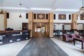 Reception - Heri Heights Hotel Apartments, SureStay Collection by BW (Nairobi)