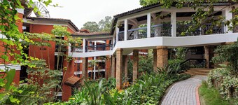 Heri Heights Hotel Apartments, SureStay Collection by BW