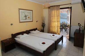 Soundproofing, iron/ironing board, free WiFi