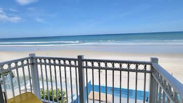 Suite Premium, balcón, frente al océano | 1 habitación, ropa de cama de alta calidad y camas con pillow-top