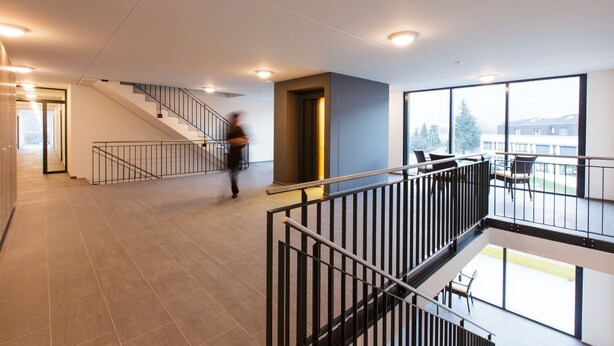 Staircase - Wohntel - wohnen wie im Hotel (Sevelen)