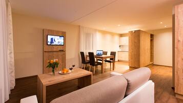 Comfort Studio, 1 Bedroom, Accessible, Mountain View | Living area | 80-cm flat-screen TV with satellite channels, TV
