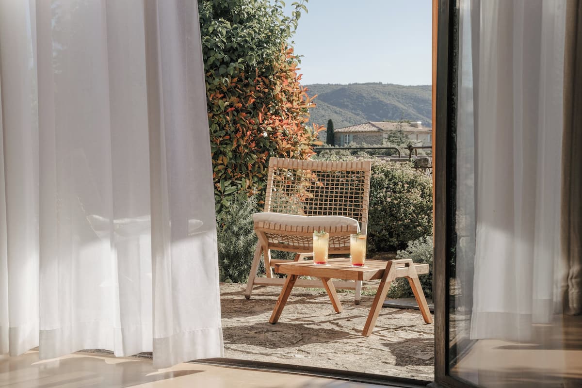 Premium bedding, minibar, in-room safe, blackout curtains