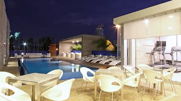 Piscina all'aperto
