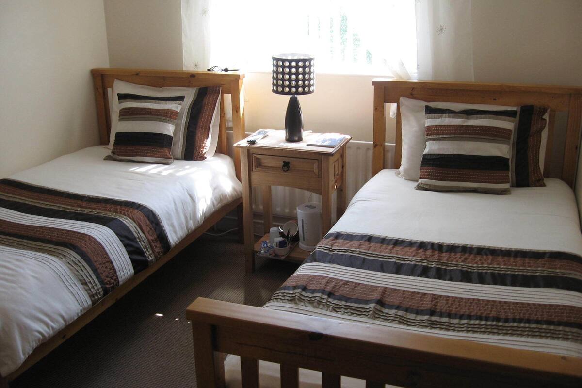Twin Room, Ensuite | Free WiFi