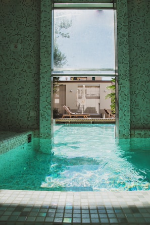 Couples treatment room(s), sauna, hot tub, steam room, body treatments - Palazzo Castri 1874 Spa & Garden (Florence)