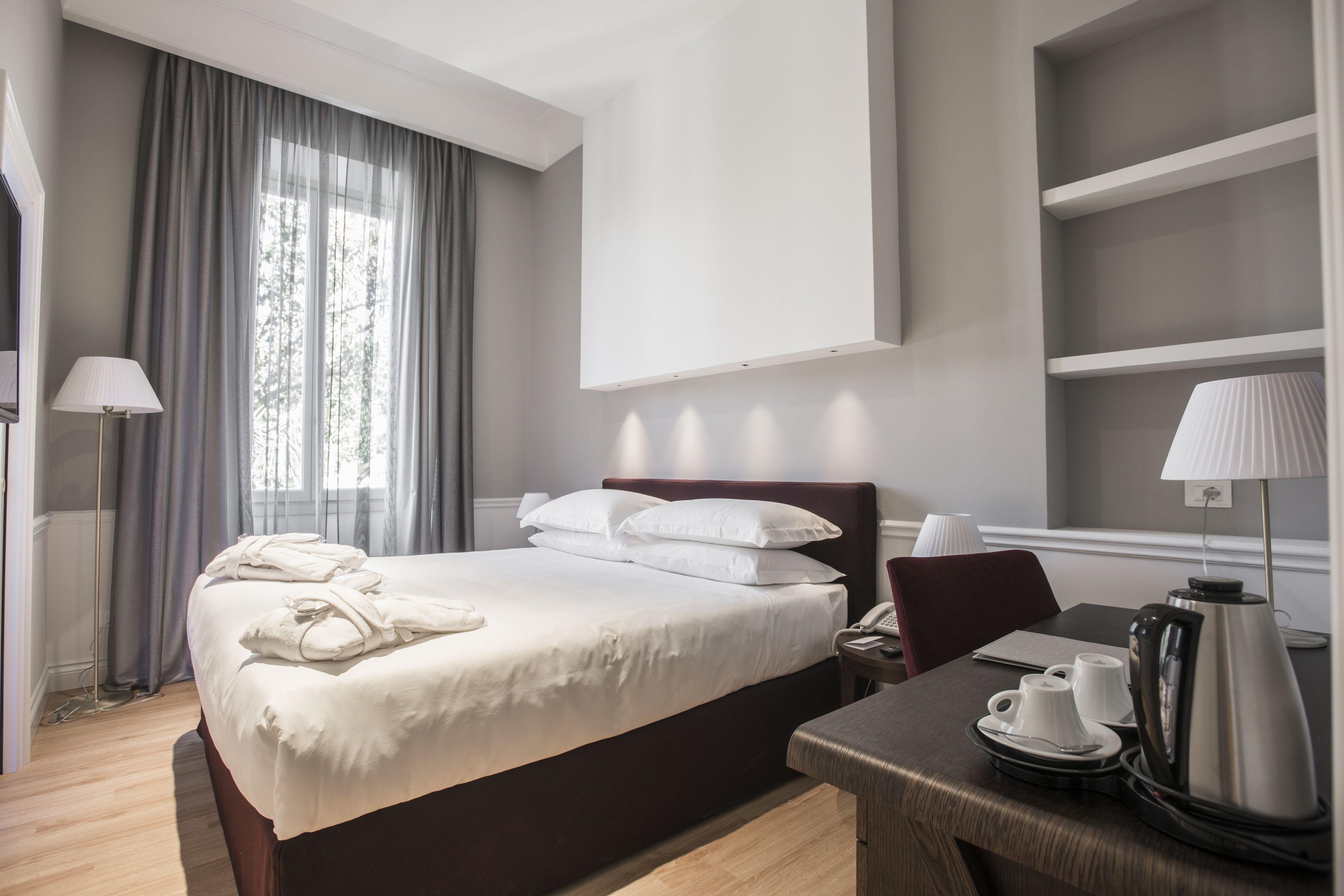 2 bedrooms, egyptian cotton sheets, premium bedding, memory-foam beds