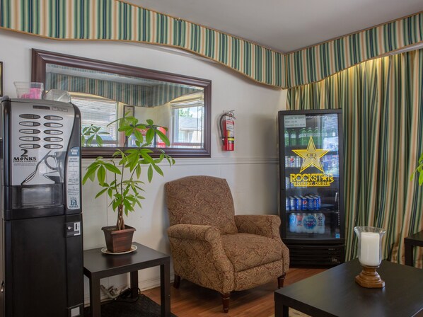 ロビー応接スペース