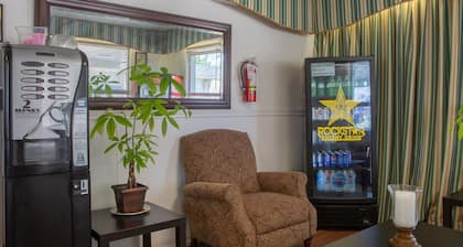 Hotel Richmond Hill ON North