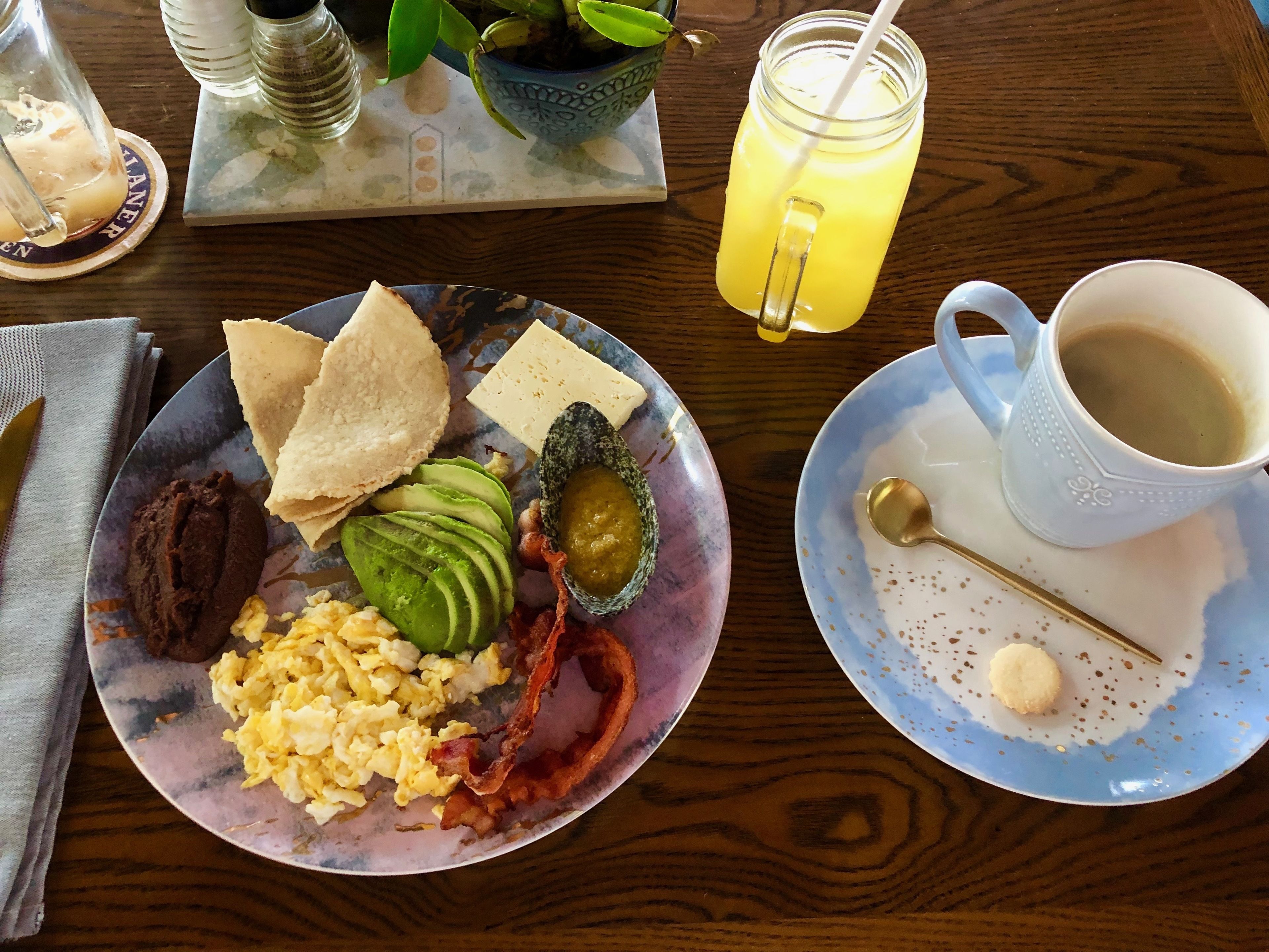 free daily cooked-to-order breakfast