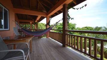 Deluxe Studio, Kitchenette, Oceanfront