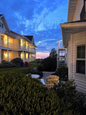 King, Garden View with Patio and Rain Shower on First Floor only | Terrace/patio