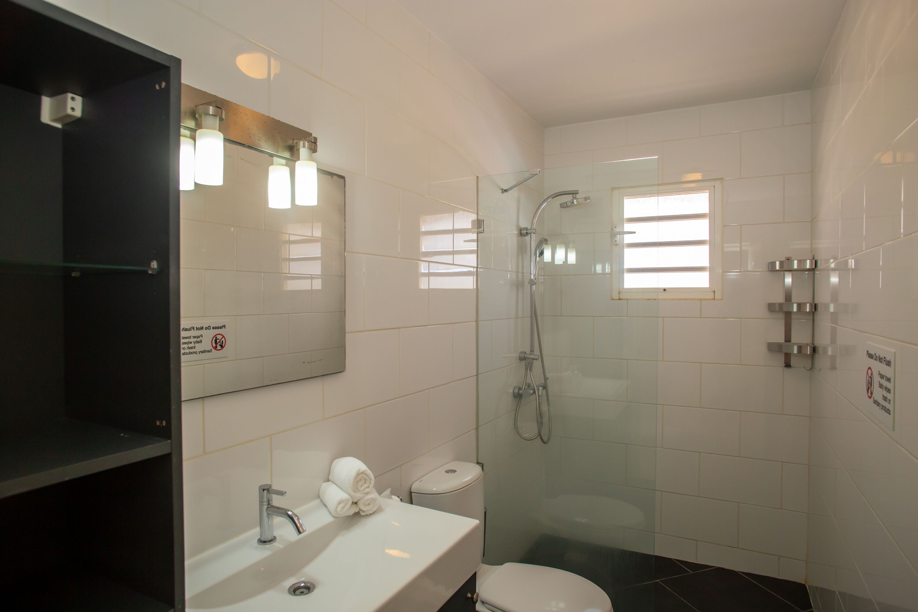 Apartment, 1 Bedroom | Bathroom | Shower, towels