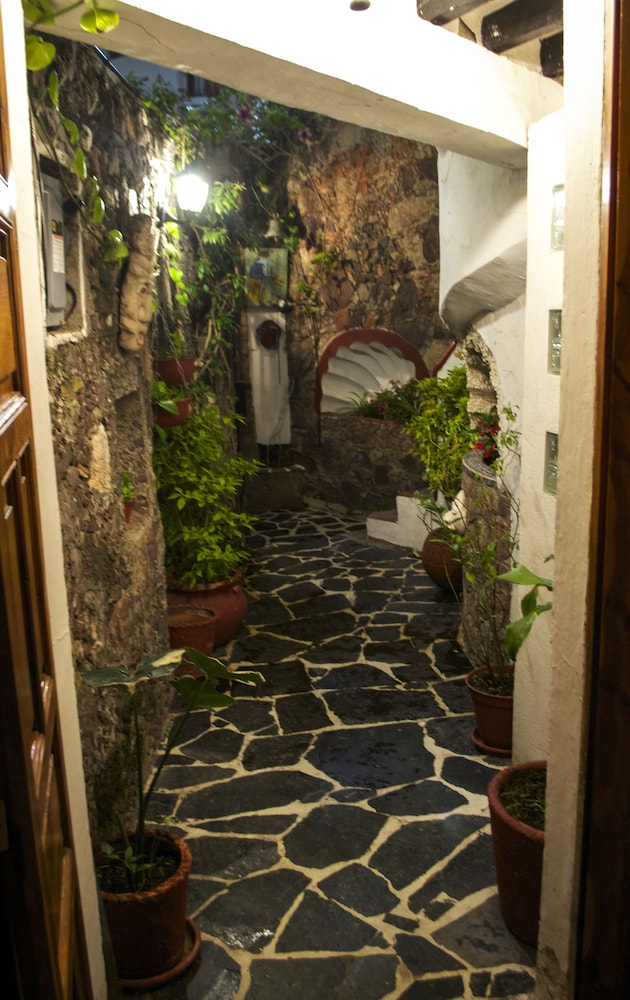 Hotel Mi Casita by null