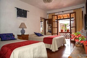 Zimmer (1 Single & 1 Queen Size)