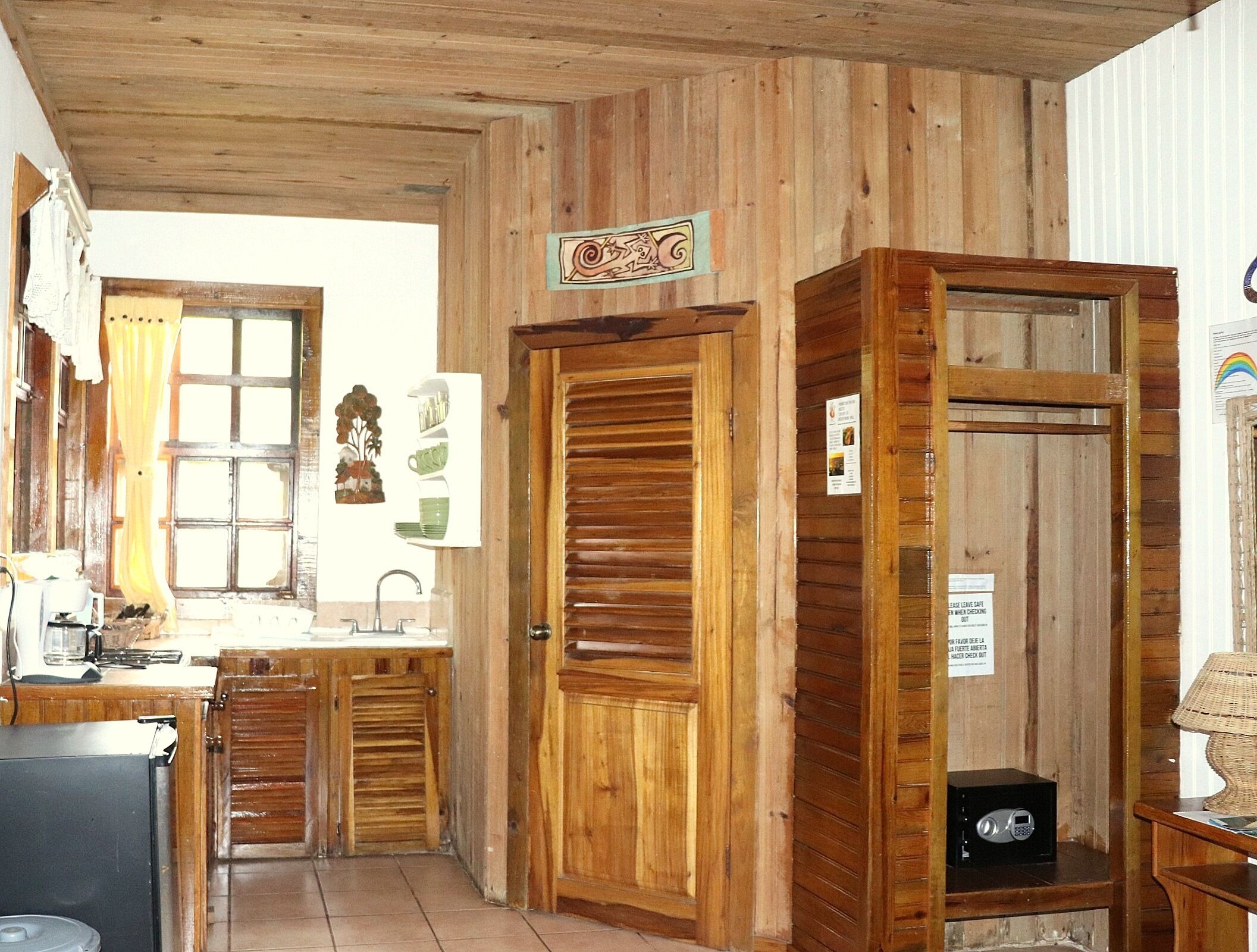 Apartment with Garden View | Private kitchen | Fridge