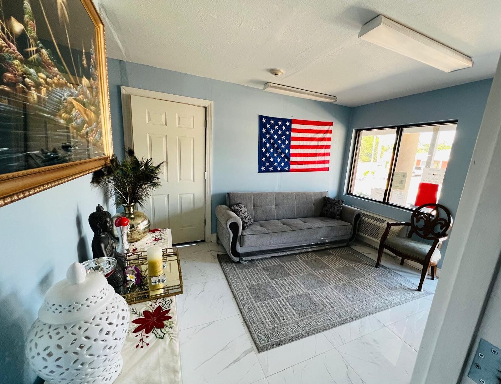 32-inch TV with cable channels