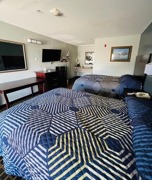Minibar, desk, iron/ironing board, free WiFi