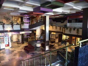 Interior - (Tijuana)