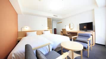 Escritorio, espacio para trabajar con laptop y wifi gratis