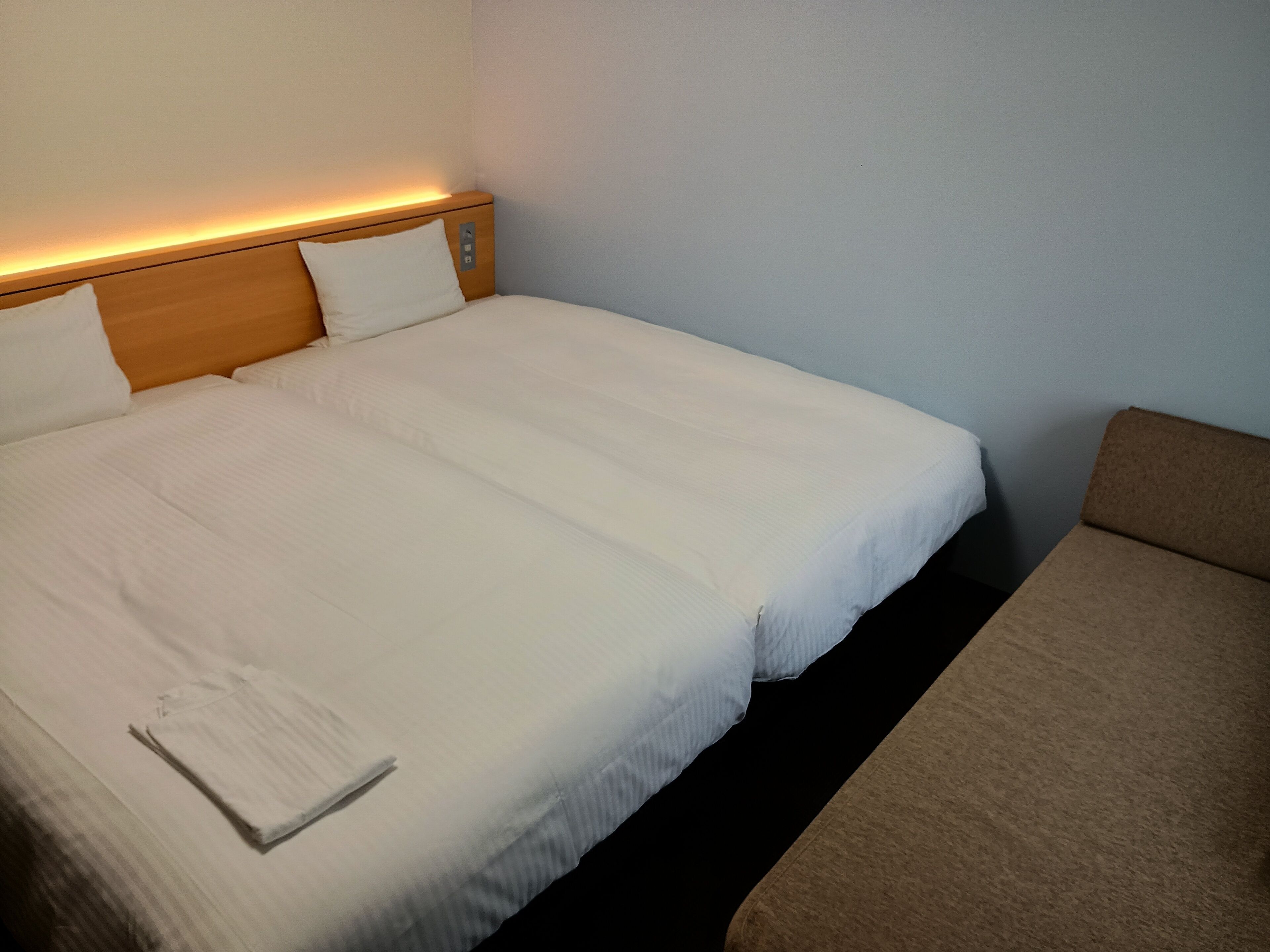 Economy Twin Room