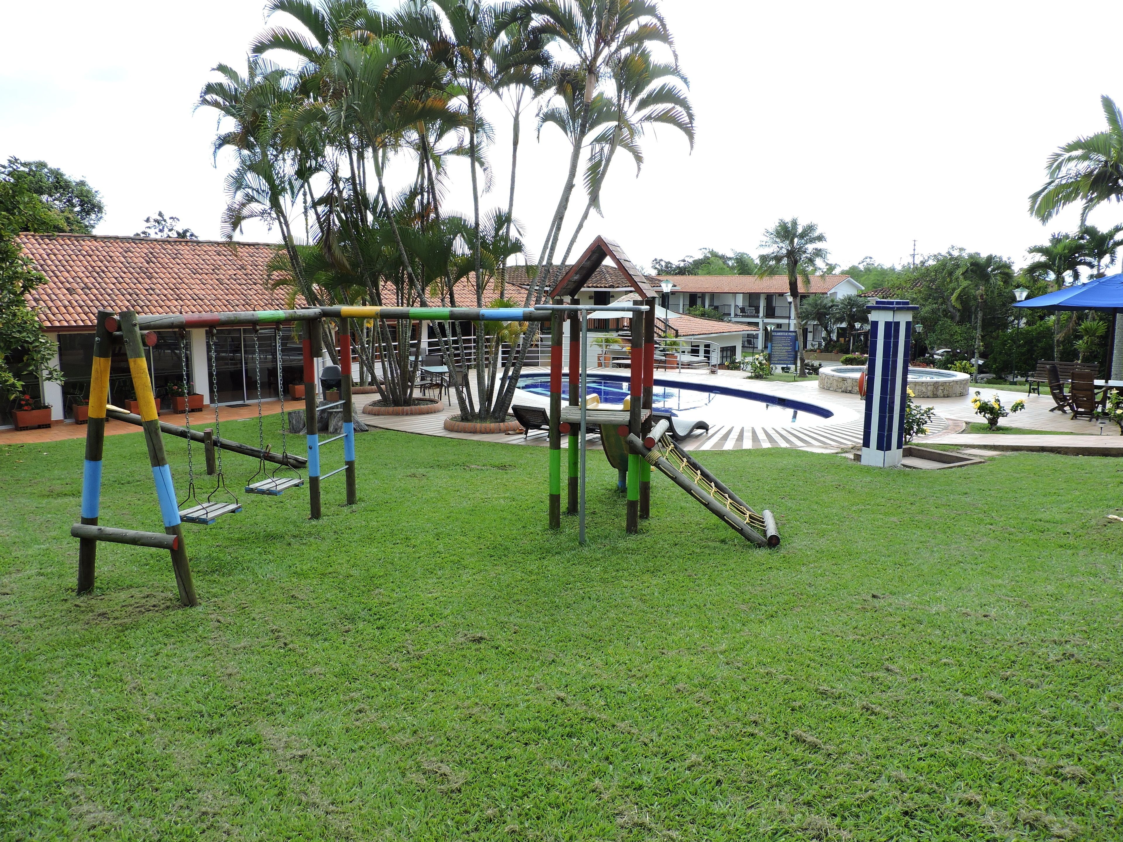 children’s play area – outdoor