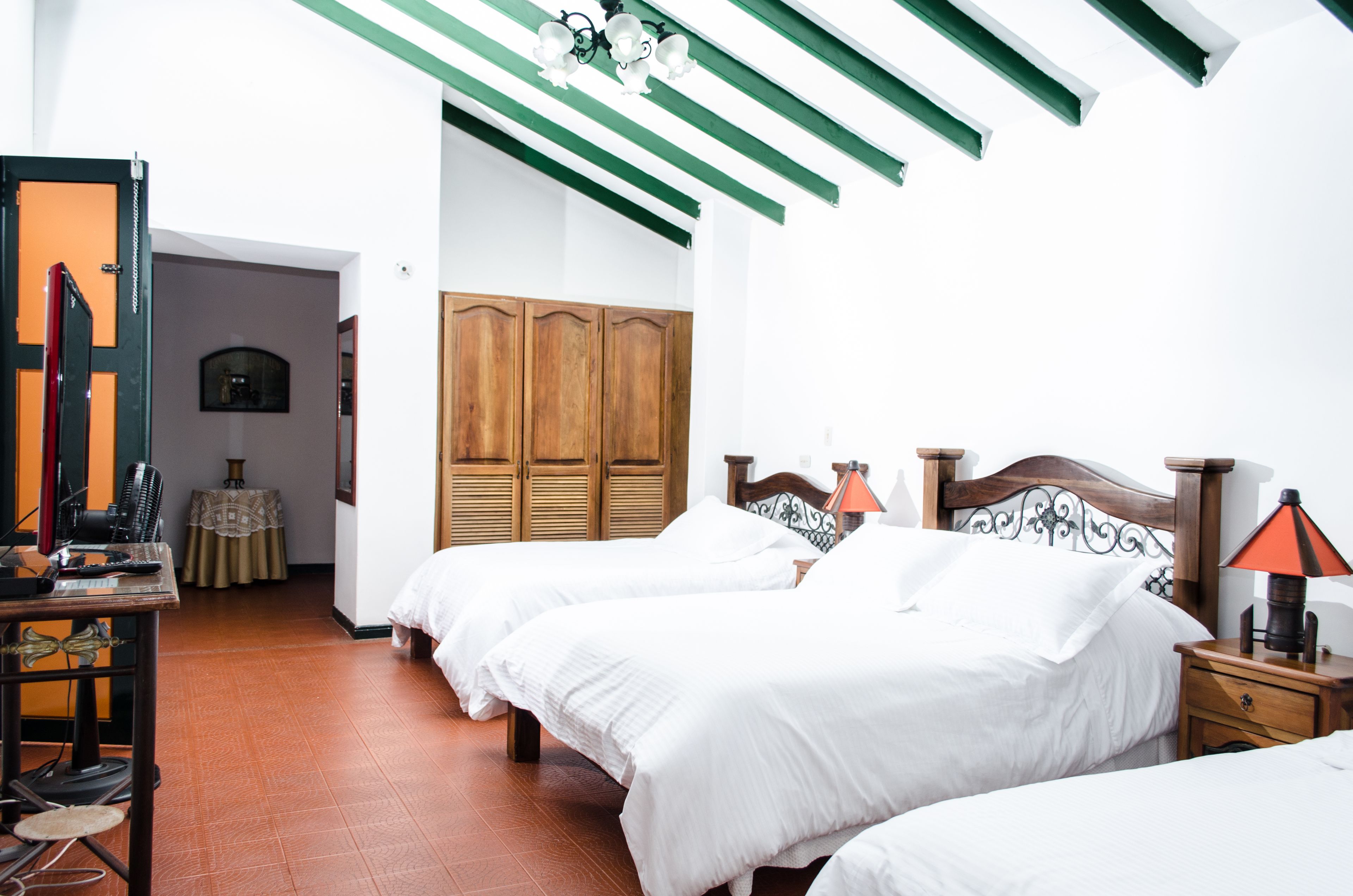 family room | free cots/infant beds, rollaway beds, free wifi