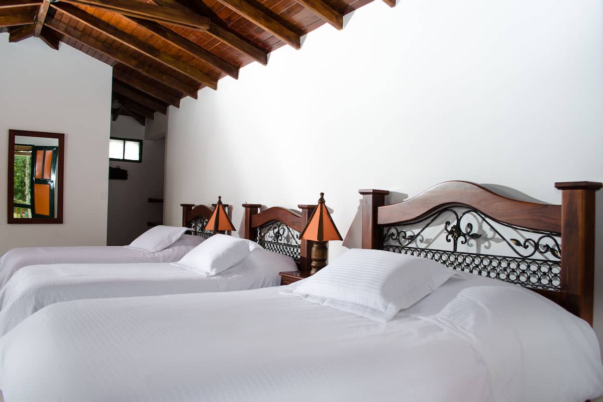 family room | free cots/infant beds, rollaway beds, free wifi