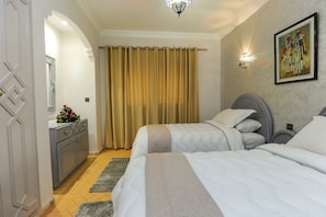 Exclusive Apartment, 3 Bedrooms | Premium bedding, desk, soundproofing, iron/ironing board - In Club Palmeraie Resort (Marrakech)