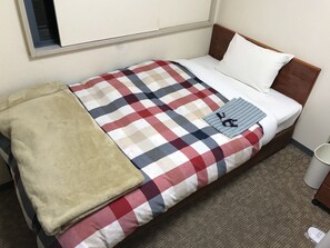 Business Single Room | Room amenity - Business Inn Tanimachi (Osaka)