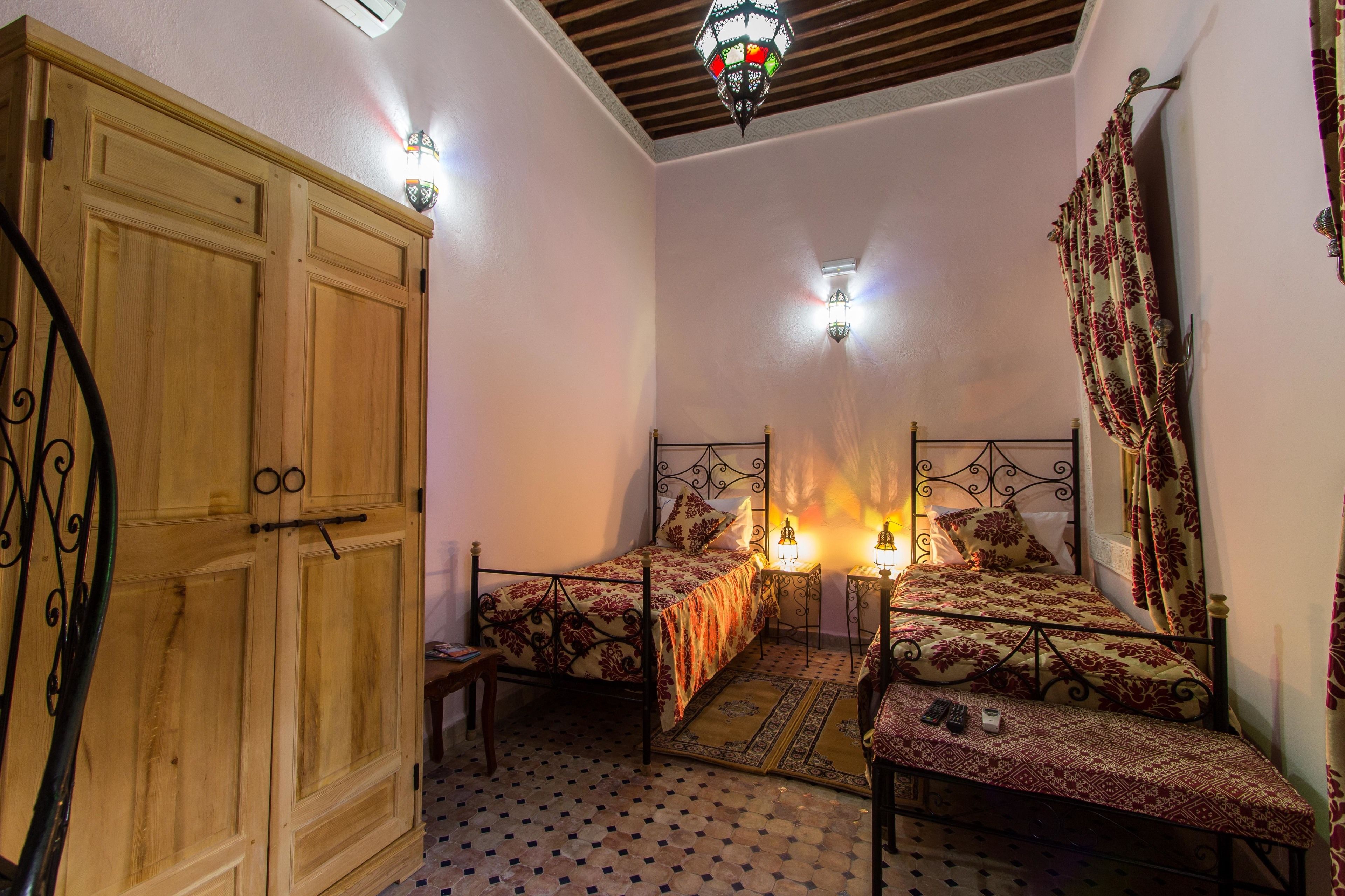 Photo - Riad Taryana