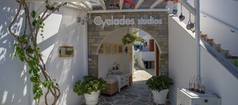 Cyclades Studios - Paros