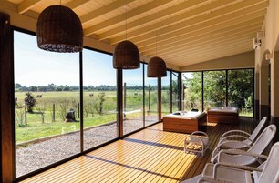 Couples treatment rooms, sauna, hot tub, body treatments, aromatherapy