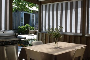 Dining - Mangawhai Chalets (Mangawhai)